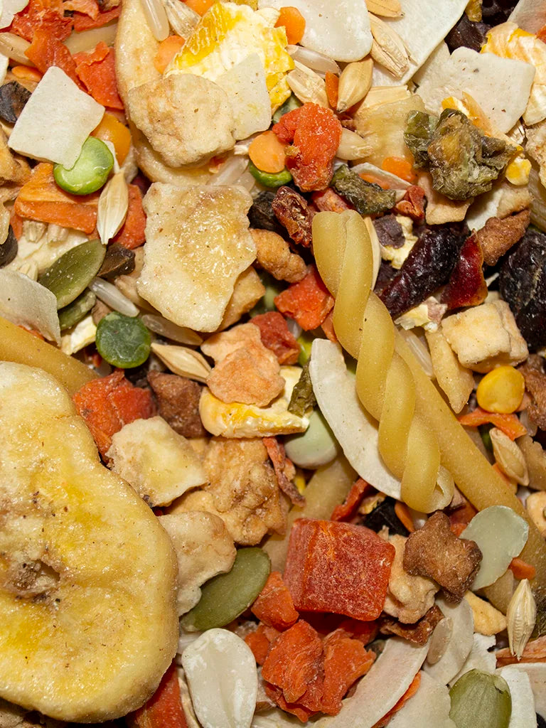 VM640040406-Volkman-Featherglow-Birdies-Buffet-4-lb-feed