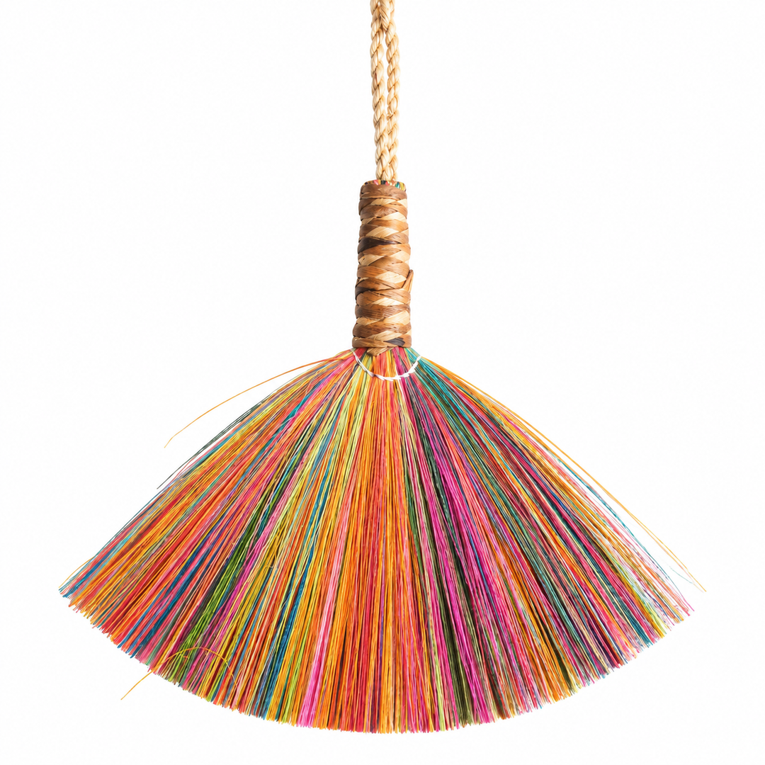 Planet Pleasures Rainbow Preening Fan Bird Toy – Extra Small